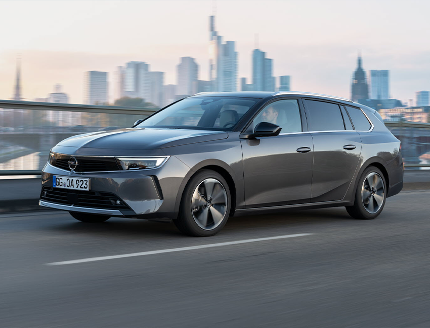 Amplitude-Auto-Opel-Astra-Sports-Tourer